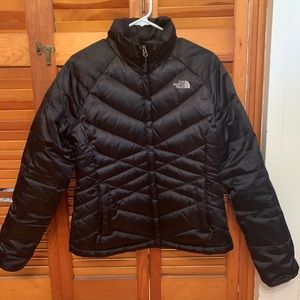 North Face Aconcagua EUC - Size Medium